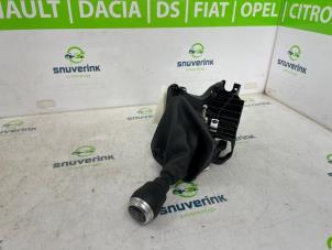 Gebruikte Pook Renault Trafic (1FL/2FL/3FL/4FL) 2.0 dCi 16V 130 Prijs € 96,80 Inclusief btw aangeboden door Snuverink Autodemontage