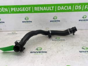 Gebruikte Intercooler Slang Opel Astra L (F3/FB/FM/FP) 1.6 Plug-in Hybrid Turbo 16V Prijs € 35,00 Margeregeling aangeboden door Snuverink Autodemontage