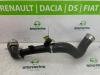 Intercooler Slang van een Renault Arkana (RJLL) 1.3 Mild Hybrid 160 16V 2022