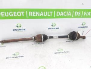 Gebruikte Homokineetas rechts-voor Opel Astra L (F3/FB/FM/FP) 1.6 Plug-in Hybrid Turbo 16V Prijs € 275,00 Margeregeling aangeboden door Snuverink Autodemontage