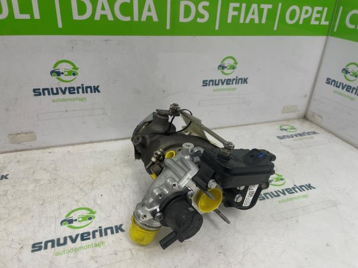 Gebruikte G-lader Renault Kangoo (RK..) 1.3 TCE 130 16V Prijs € 399,98 Margeregeling aangeboden door Snuverink Autodemontage