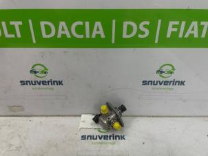 Gebruikte Brandstofpomp Mechanisch Renault Express 1.3 TCE 100 16V Prijs € 180,00 Margeregeling aangeboden door Snuverink Autodemontage