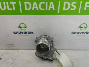 Gebruikte Gasklephuis Opel Astra L (F3/FB/FM/FP) 1.6 Plug-in Hybrid Turbo 16V Prijs € 110,00 Margeregeling aangeboden door Snuverink Autodemontage