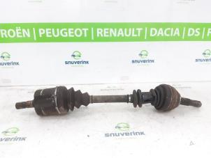 Gebruikte Homokineetas links-voor Peugeot J5 (280L) 2.5D Prijs € 75,00 Margeregeling aangeboden door Snuverink Autodemontage