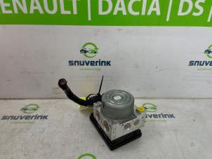 Gebruikte ABS Pomp Renault Express 1.5 dCi 75 Prijs € 363,00 Inclusief btw aangeboden door Snuverink Autodemontage