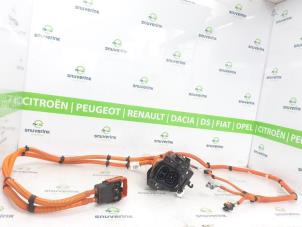 Gebruikte Oplaadpunt stekker aansluiting Peugeot 208 II (UB/UH/UP) e-208 50 kWh Prijs € 450,00 Margeregeling aangeboden door Snuverink Autodemontage