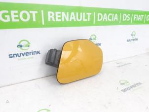 Gebruikte Tank Klep Peugeot 208 II (UB/UH/UP) e-208 50 kWh Prijs € 50,00 Margeregeling aangeboden door Snuverink Autodemontage