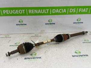 Gebruikte Homokineetas rechts-voor Dacia Sandero III 1.0 TCe 90 12V Prijs € 284,35 Inclusief btw aangeboden door Snuverink Autodemontage