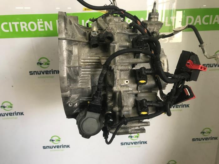 Gebruikte Automaatbak Renault Megane IV (RFBB) 1.6 GT Energy TCe 205 EDC Prijs € 1.750,00 Margeregeling aangeboden door Snuverink Autodemontage