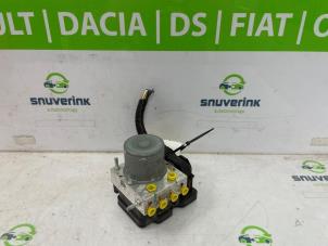 Gebruikte ABS Pomp Dacia Spring 45 Prijs € 350,00 Margeregeling aangeboden door Snuverink Autodemontage