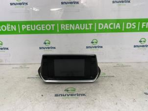 Gebruikte Display Interieur Peugeot 208 II (UB/UH/UP) 1.2 Vti 12V PureTech 75 Prijs € 363,00 Inclusief btw aangeboden door Snuverink Autodemontage