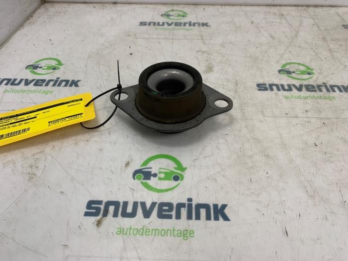 Gebruikte Motorrubber Renault Twingo II (CN) 1.2 16V Prijs € 25,00 Margeregeling aangeboden door Snuverink Autodemontage