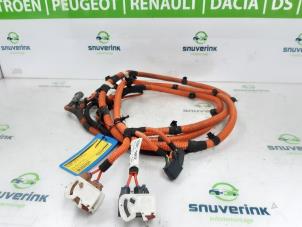 Gebruikte HV kabel (hoog voltage) Peugeot 208 II (UB/UH/UP) e-208 50 kWh Prijs € 151,23 Inclusief btw aangeboden door Snuverink Autodemontage
