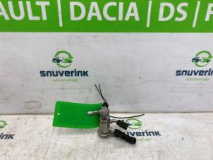 Gebruikte Injector adblue Opel Movano 2.3 CDTi 16V FWD Prijs € 169,40 Inclusief btw aangeboden door Snuverink Autodemontage