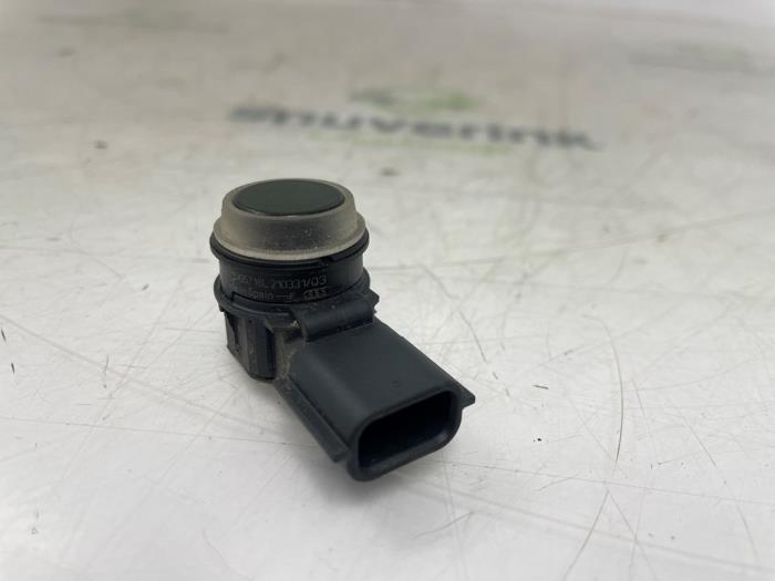 PDC Sensor van een Renault Express 1.5 dCi 75 2021