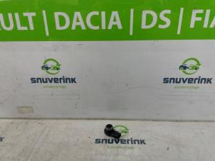 Gebruikte PDC Sensor Renault Express 1.5 dCi 75 Prijs € 36,30 Inclusief btw aangeboden door Snuverink Autodemontage