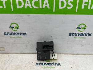 Gebruikte Computer Diversen Dacia Duster (DJF) 1.2 TCE 130 12V Mild Hybrid 4x2 Prijs € 75,00 Margeregeling aangeboden door Snuverink Autodemontage