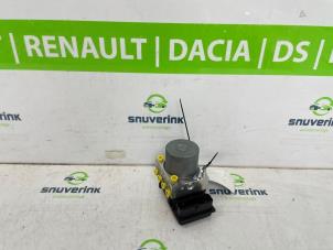 Gebruikte ABS Pomp Peugeot 308 (4A/C) 1.4 VTI 16V Prijs € 224,98 Margeregeling aangeboden door Snuverink Autodemontage