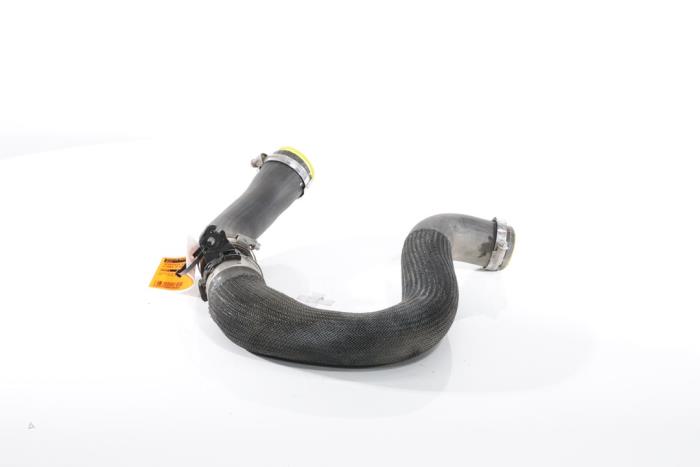 Gebruikte Intercooler Slang Citroen C5 Aircross I (A4/AC/AJ/AR) 1.6 Hybrid 225 16V Prijs € 42,35 Inclusief btw aangeboden door Snuverink Autodemontage