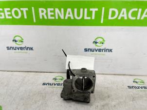 Gebruikte Gasklephuis Renault Master III (FV) 2.3 dCi 125 16V FWD Prijs € 66,55 Inclusief btw aangeboden door Snuverink Autodemontage