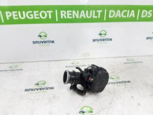 Gebruikte Gasklephuis Dacia Duster (DJF) 1.2 TCE 130 12V Mild Hybrid 4x2 Prijs € 165,00 Margeregeling aangeboden door Snuverink Autodemontage