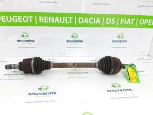 Gebruikte Homokineetas links-voor Opel Movano 2.3 CDTi 16V FWD Prijs € 278,30 Inclusief btw aangeboden door Snuverink Autodemontage