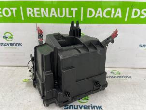 Gebruikte Zekeringkast Opel Vivaro 1.6 CDTi BiTurbo 125 Prijs € 151,25 Inclusief btw aangeboden door Snuverink Autodemontage