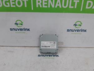 Gebruikte Computer Diversen Renault Arkana (RJLL) 1.6 E-Tech 145 16V Prijs € 139,15 Inclusief btw aangeboden door Snuverink Autodemontage