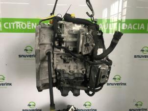 Gebruikte Automaatbak Renault Arkana (RJLL) 1.6 E-Tech 145 16V Prijs € 1.754,50 Inclusief btw aangeboden door Snuverink Autodemontage