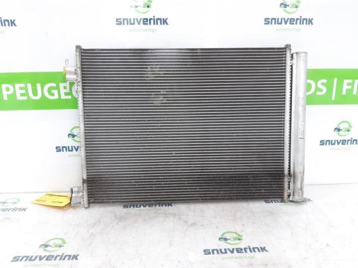 Gebruikte Airco Condensor Renault Arkana (RJLL) 1.6 E-Tech 145 16V Prijs € 127,05 Inclusief btw aangeboden door Snuverink Autodemontage