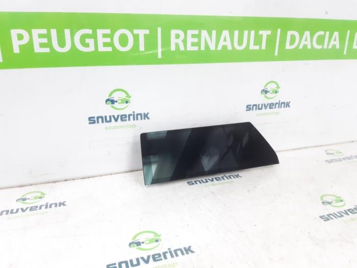 Gebruikte Display Interieur Citroen C5 Aircross I (A4/AC/AJ/AR) 1.2 PureTech Hybrid 136 Prijs € 484,00 Inclusief btw aangeboden door Snuverink Autodemontage