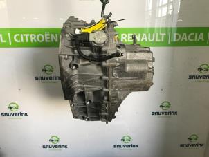 Gebruikte Automaatbak Renault Talisman Estate (RFDK) 1.5 dCi 110 Prijs € 900,00 Margeregeling aangeboden door Snuverink Autodemontage