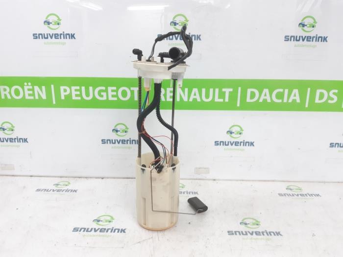 Gebruikte Tank element Pomp Fiat Ducato (250) 2.3 D 130 Multijet Prijs € 150,00 Margeregeling aangeboden door Snuverink Autodemontage