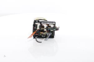 Gebruikte Zekeringkast Citroen DS3 (SA) 1.6 e-HDi Prijs € 185,00 Margeregeling aangeboden door Snuverink Autodemontage