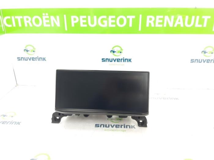 Gebruikte Display Interieur Peugeot 3008 II (M4/MC/MJ/MR) 1.6 16V HYbrid 225 Prijs € 290,00 Margeregeling aangeboden door Snuverink Autodemontage