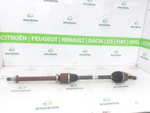 Gebruikte Steekas rechts-voor Renault Talisman Estate (RFDK) 1.5 dCi 110 Prijs € 125,00 Margeregeling aangeboden door Snuverink Autodemontage