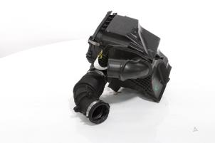 Gebruikte Luchtfilterhuis Dacia Duster (SR) 1.0 TCE 100 Bi-Fuel, Eco-G 12V Prijs € 50,00 Margeregeling aangeboden door Snuverink Autodemontage