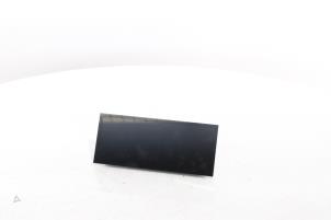 Gebruikte Display Interieur Opel Astra L Sports Tourer (F4/FC/FN/FR) 1.6 Plug-in Hybrid Turbo 16V Prijs € 272,23 Inclusief btw aangeboden door Snuverink Autodemontage