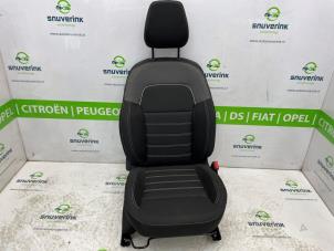 Gebruikte Stoel rechts Dacia Jogger 1.0 TCe 110 12V Prijs € 124,98 Margeregeling aangeboden door Snuverink Autodemontage
