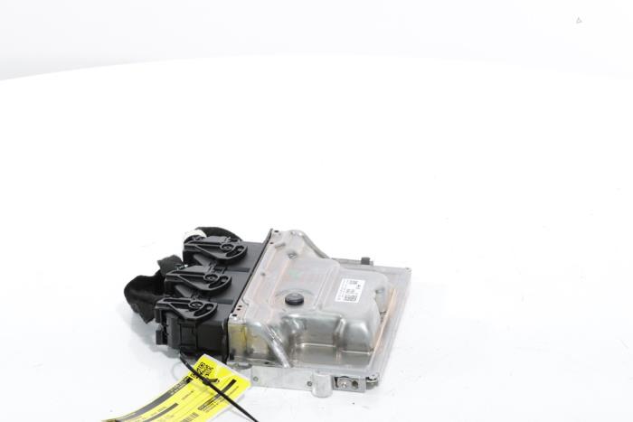 Computer Diversen van een Renault Austral 1.2 E-Tech Full Hybrid 200 2024