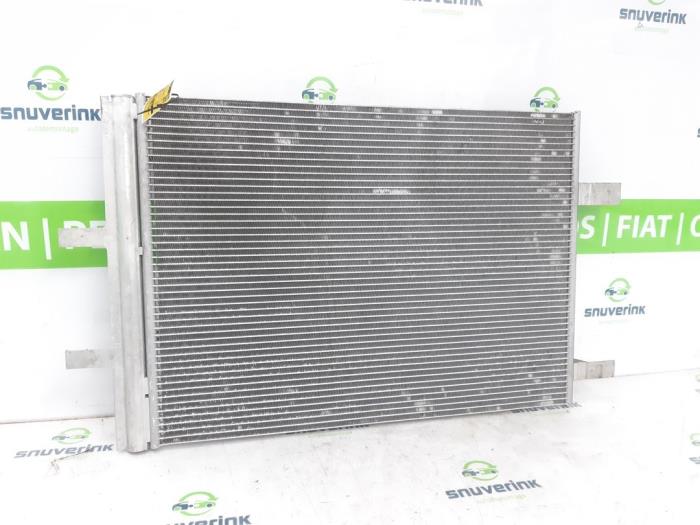 Gebruikte Airco Condensor Renault Austral 1.2 E-Tech Full Hybrid 200 Prijs € 272,25 Inclusief btw aangeboden door Snuverink Autodemontage