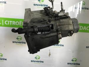 Gebruikte Versnellingsbak Citroen Berlingo Cinqspace, Multispace 1.6 HDi 90 Prijs € 400,00 Margeregeling aangeboden door Snuverink Autodemontage