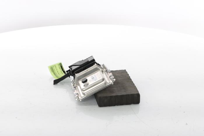 Adblue Computer van een Opel Vivaro 1.6 CDTi BiTurbo 125 2019