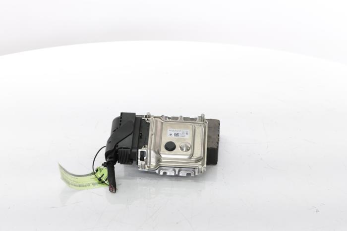 Adblue Computer van een Opel Vivaro 1.6 CDTi BiTurbo 125 2019