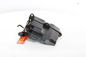 Gebruikte Additatief tank Citroen C3 (SC) 1.6 HDi 92 Prijs € 175,00 Margeregeling aangeboden door Snuverink Autodemontage