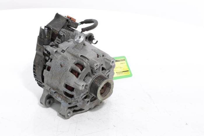 Dynamo van een Opel Astra L Sports Tourer (F4/FC/FN/FR) 1.6 Plug-in Hybrid Turbo 16V 2023