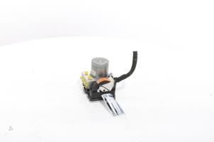 Gebruikte ABS Pomp Peugeot 3008 III e-3008 210 73 kWh Prijs € 453,75 Inclusief btw aangeboden door Snuverink Autodemontage