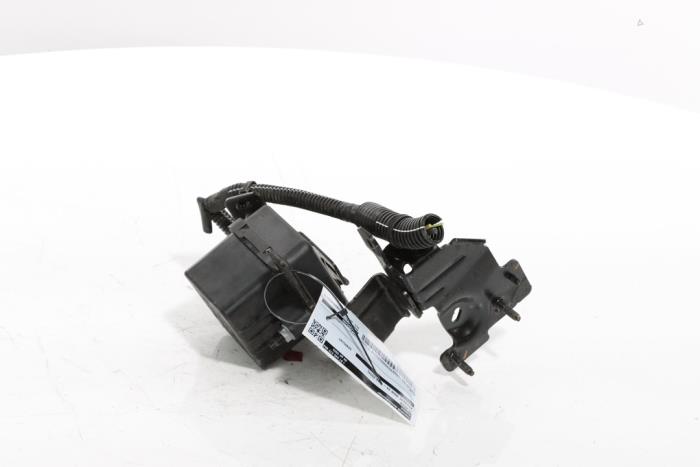 Claxon van een Peugeot 3008 III e-3008 210 73 kWh 2024