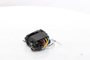 Gebruikte Zekeringkast Peugeot 3008 III e-3008 210 73 kWh Prijs € 163,35 Inclusief btw aangeboden door Snuverink Autodemontage