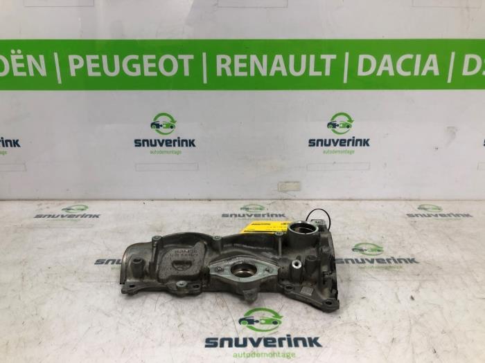 Gebruikte Kleppendeksel Renault Megane IV Estate (RFBK) 1.3 TCE 160 16V Prijs € 54,45 Inclusief btw aangeboden door Snuverink Autodemontage